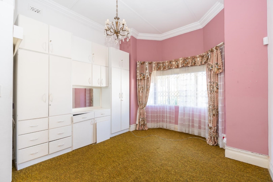 4 Bedroom Property for Sale in Bantry Bay Western Cape